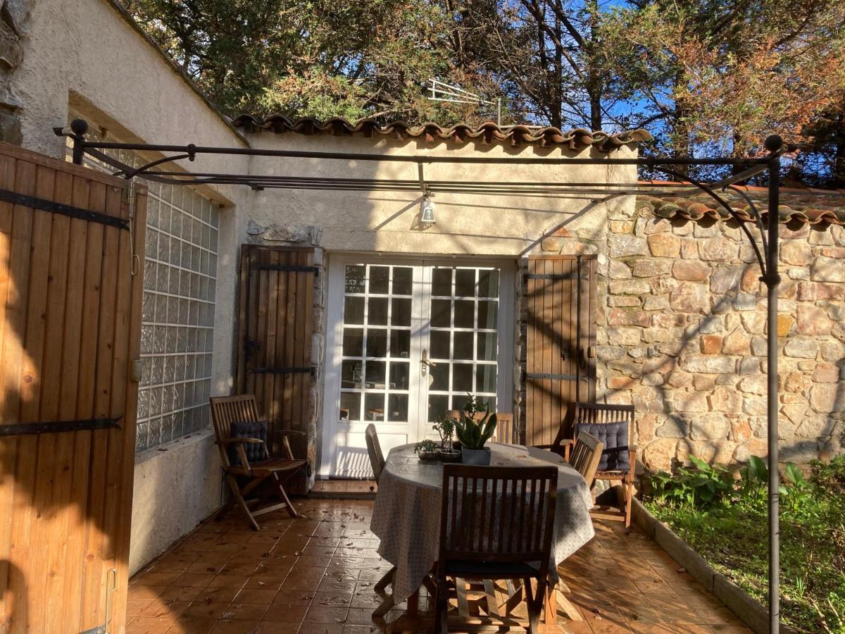 Gite Encore Un Soir Hyères Kültér fotó